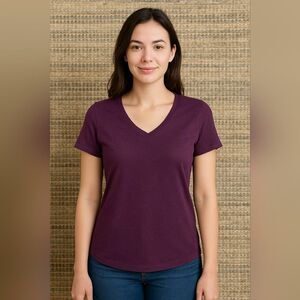 Eddie Bauer Eggplant Purple V-neck Tee Soft Cotton Blend L Casual Closet Staple